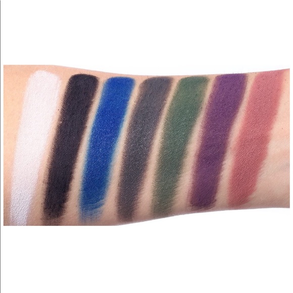 🎨KVD Metal Matte Palette NIB🎨 - Picture 13 of 16